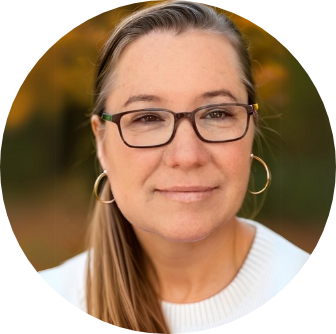 Christy Headshot